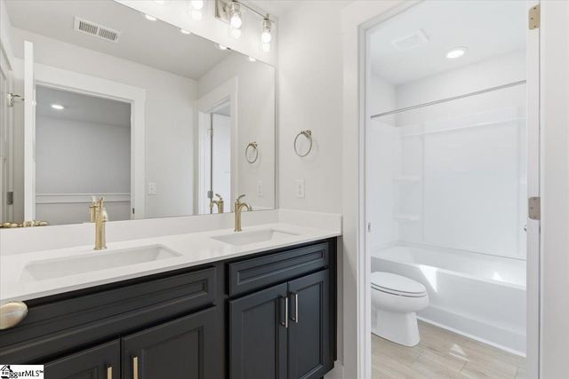 116 Terpack Court, Gray Court, SC 29645