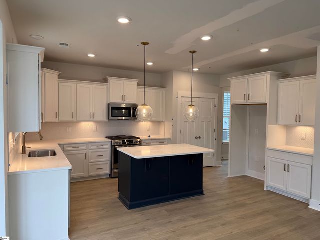 116 Terpack Court, Gray Court, SC 29645