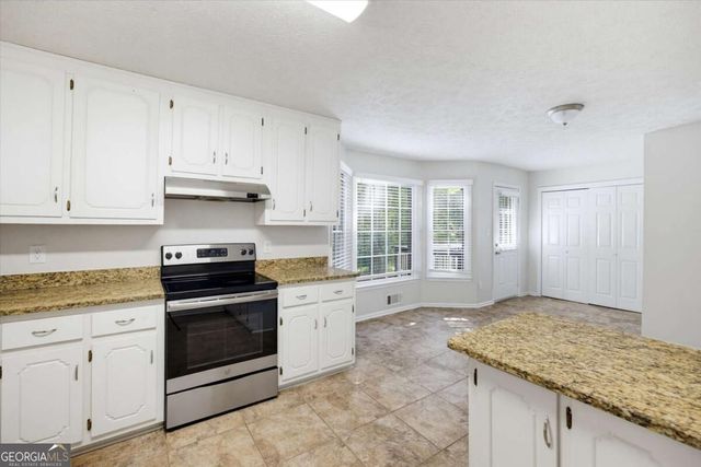 225 Hollis Circle, Dallas, GA 30157