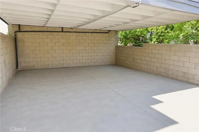 1394 N Raymond, Pasadena, CA 91103