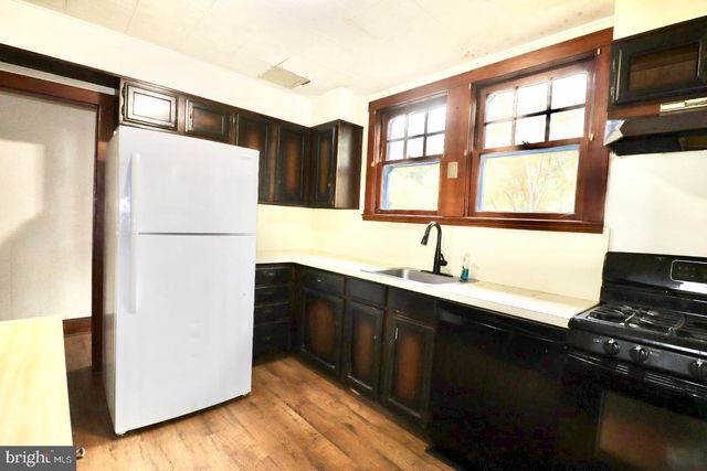 19 FERN RIDGE LN, Titusville, NJ 08560