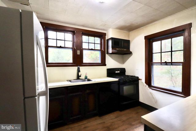 19 FERN RIDGE LN, Titusville, NJ 08560