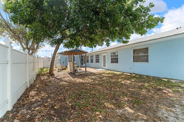 4459 SE Kubin Avenue, Stuart, FL 34997