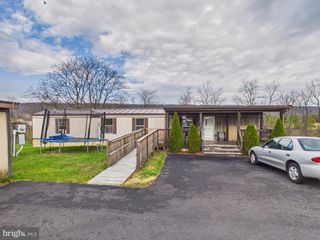 928 DOMINION RD, Gerrardstown, WV 25420