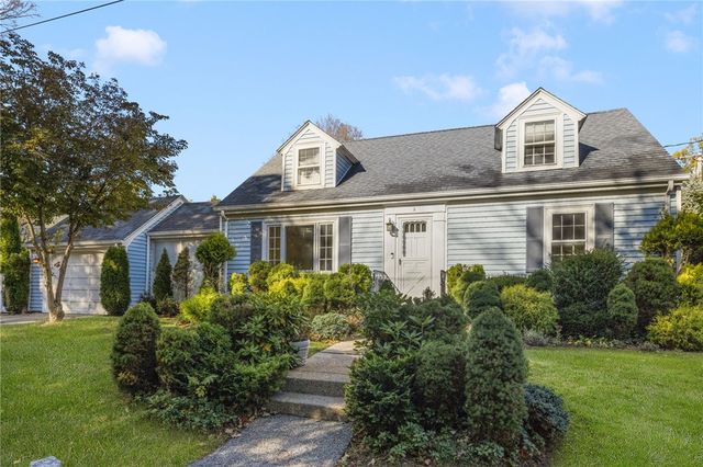 2 Preserved Arnold Court, Lincoln, RI 02865