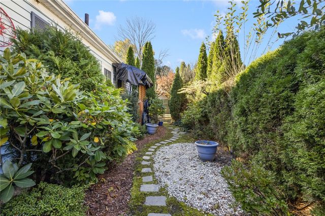 2 Preserved Arnold Court, Lincoln, RI 02865