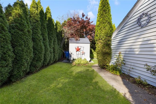 2 Preserved Arnold Court, Lincoln, RI 02865