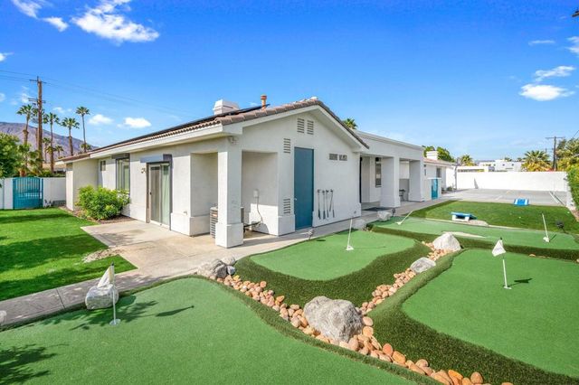 2932 N Sunrise Way, Palm Springs, CA 92262