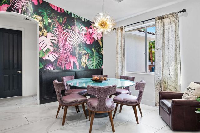 2932 N Sunrise Way, Palm Springs, CA 92262