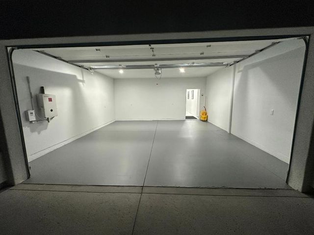 2932 N Sunrise Way, Palm Springs, CA 92262