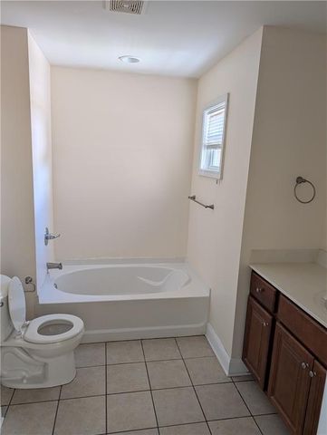 214 Oakland Hills Way, Lawrenceville, GA 30044