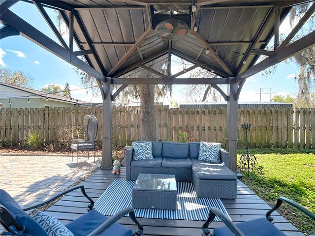 9416 BELLHAVEN STREET, Temple Terrace, FL 33637