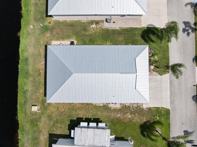 24 Alta Loma, Port St. Lucie, FL 34952
