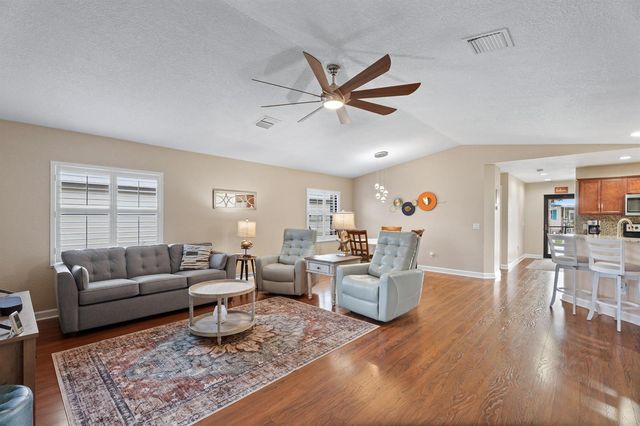 24 Alta Loma, Port St. Lucie, FL 34952