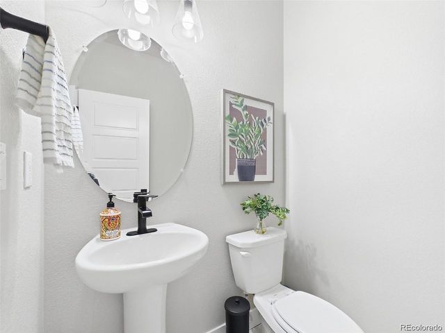 8374 Holman St A, Arvada, CO 80005