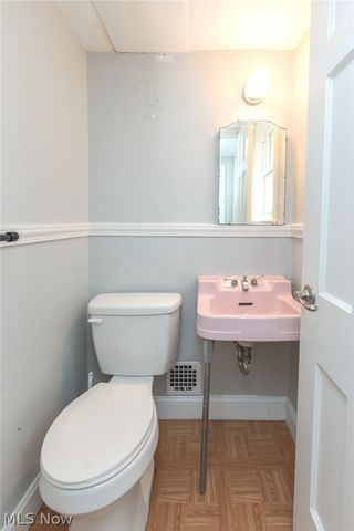 4218 Bushnell Road, University Heights, OH 44118