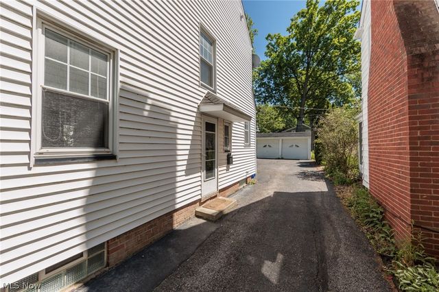 4218 Bushnell Road, University Heights, OH 44118