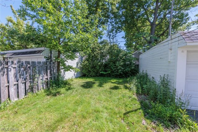 4218 Bushnell Road, University Heights, OH 44118