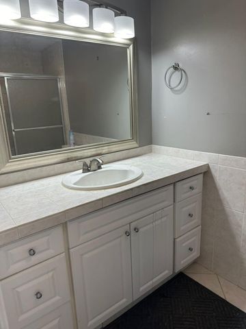 15 S Golfview Road 504, Lake Worth Beach, FL 33460