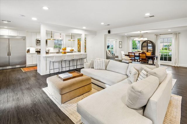 747 Thistlewood Drive, Houston, TX 77079