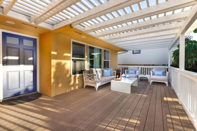 7377 Eads Ave., La Jolla, CA 92037