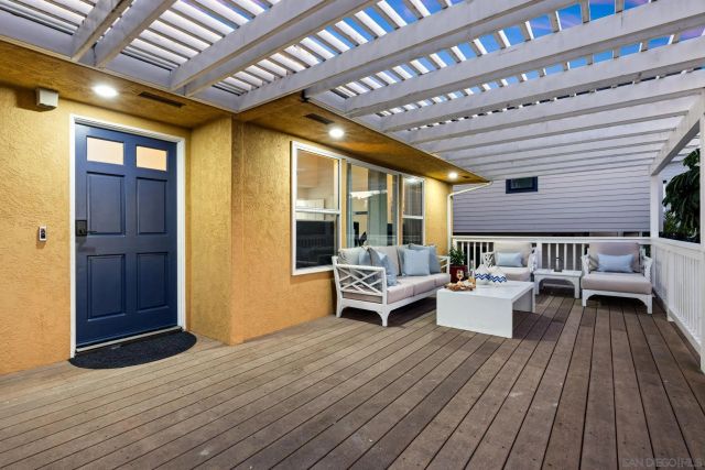 7377 Eads Ave., La Jolla, CA 92037