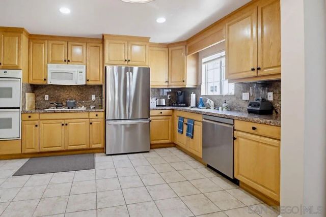 4323 Argos, San Diego, CA 92116