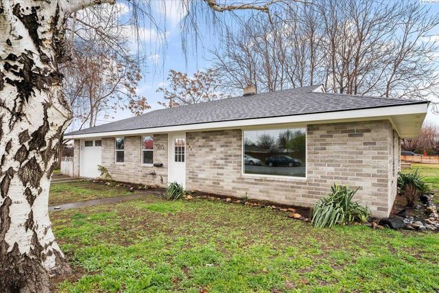 505 N 15th Ave, Pasco, WA 99301