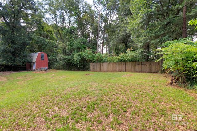 8011 Suzanne Way, Mobile, AL 36695