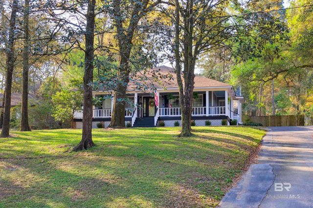 8011 Suzanne Way, Mobile, AL 36695
