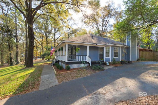 8011 Suzanne Way, Mobile, AL 36695