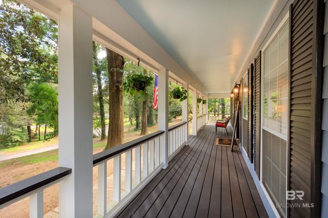 8011 Suzanne Way, Mobile, AL 36695