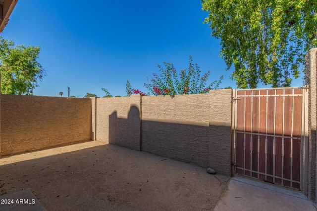 7432 N 43RD Lane, Glendale, AZ 85301