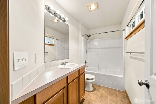 4363 Roxanna Loop SE, Lacey, WA 98503