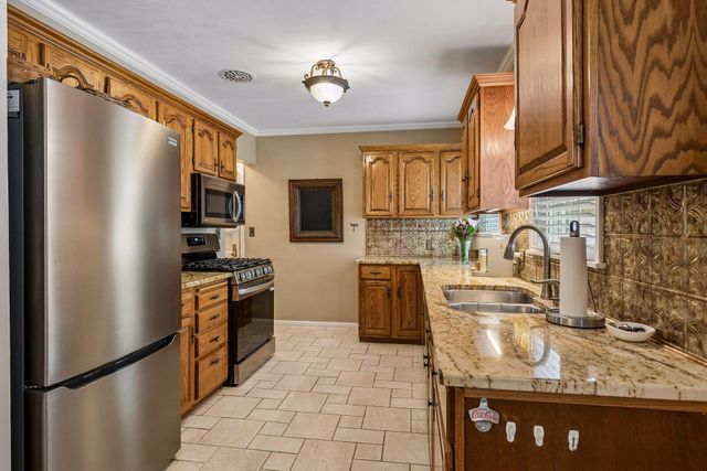 6701 Oliver Avenue S, Richfield, MN 55423