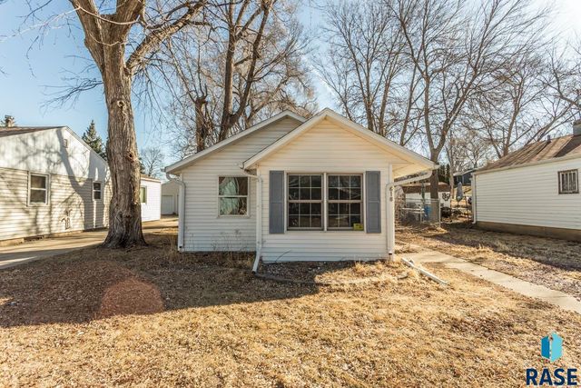 618 S Elmwood Ave Avenue, Sioux Falls, SD 57104