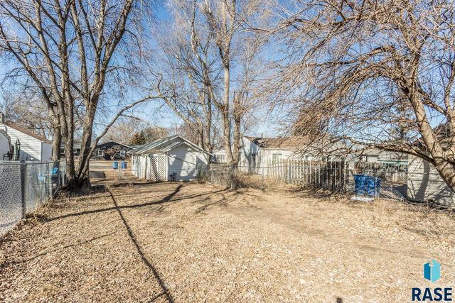 618 S Elmwood Ave Avenue, Sioux Falls, SD 57104