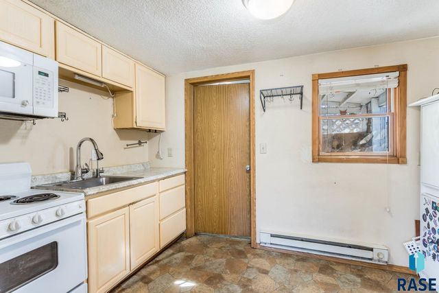 618 S Elmwood Ave Avenue, Sioux Falls, SD 57104