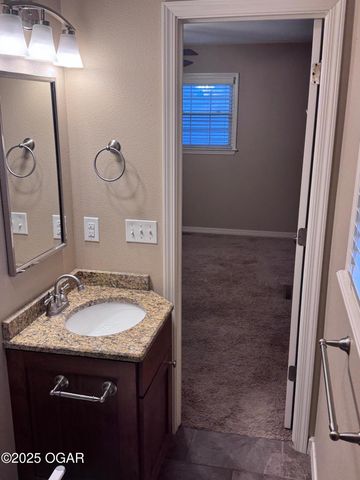 2610 S Ohio Avenue, Joplin, MO 64804