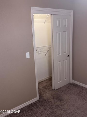 2610 S Ohio Avenue, Joplin, MO 64804