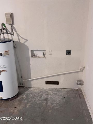 2610 S Ohio Avenue, Joplin, MO 64804