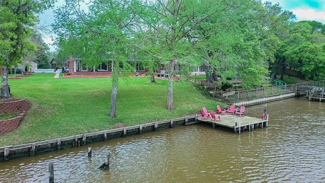 4520 County Road 819c, Brazoria, TX 77422