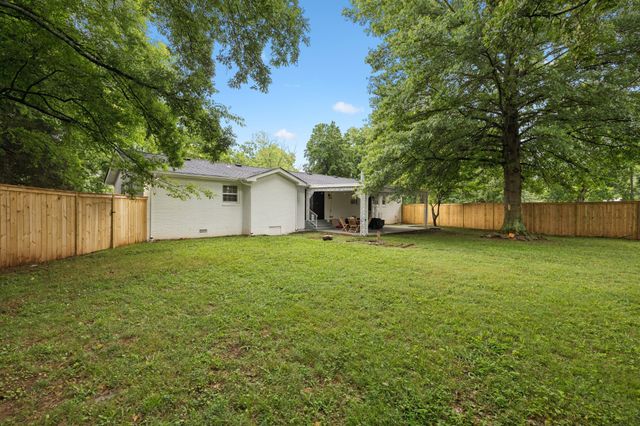 2614 Elam Rd, Murfreesboro, TN 37127
