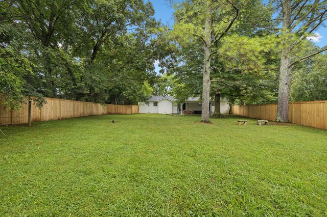 2614 Elam Rd, Murfreesboro, TN 37127