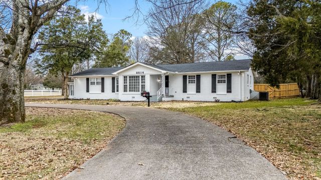2614 Elam Rd, Murfreesboro, TN 37127