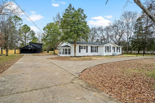 2614 Elam Rd, Murfreesboro, TN 37127