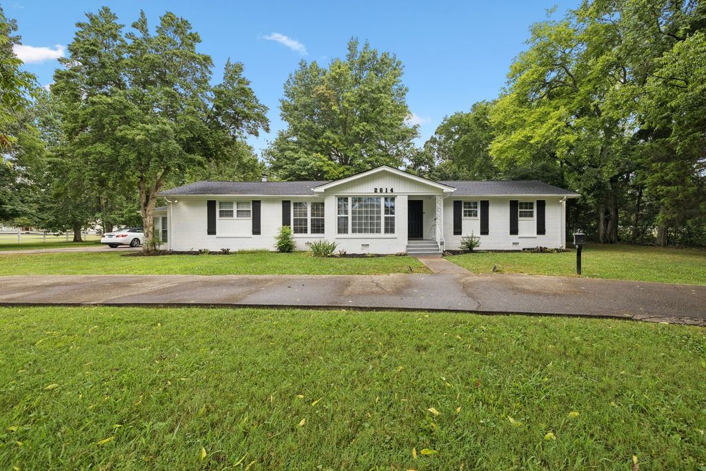 2614 Elam Rd, Murfreesboro, TN 37127