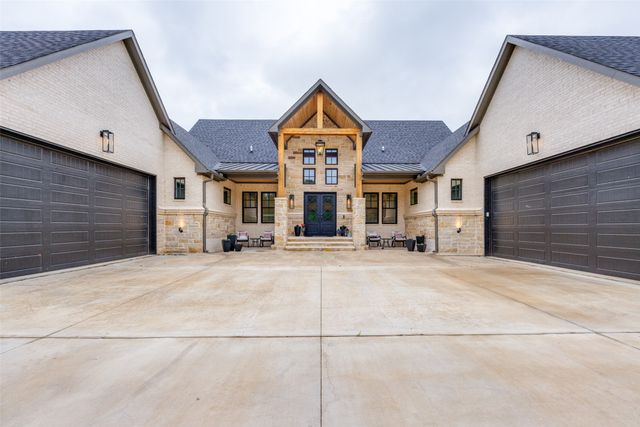 704 Palisades Drive, Gordonville, TX 76245