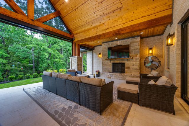 704 Palisades Drive, Gordonville, TX 76245