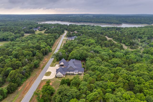 704 Palisades Drive, Gordonville, TX 76245